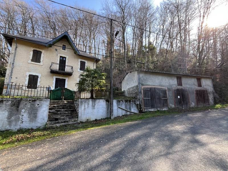 Vente Maison CAPVERN - 6 pièces -150 m² - (65130)
