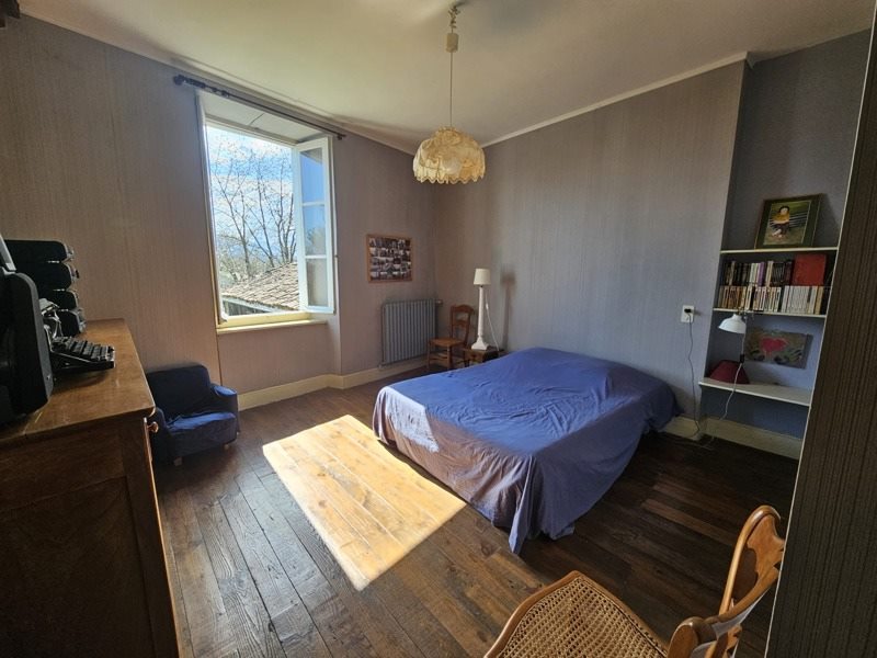 Vente Maison ST LAURENT DE NESTE - 8 pièces -201 m² - (65150)
