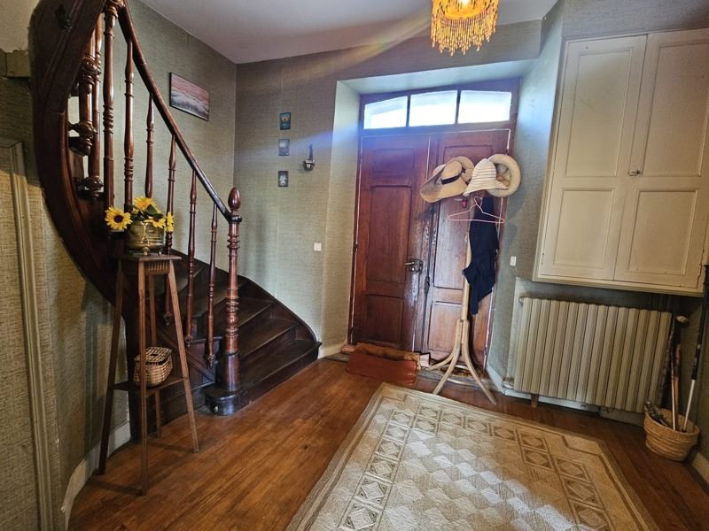 Vente Maison ST LAURENT DE NESTE - 8 pièces -201 m² - (65150)