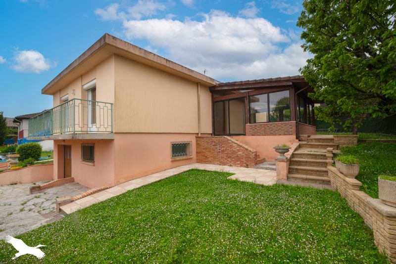 Vente Maison RAMONVILLE ST AGNE - 5 pièces -126 m² - (31520)
