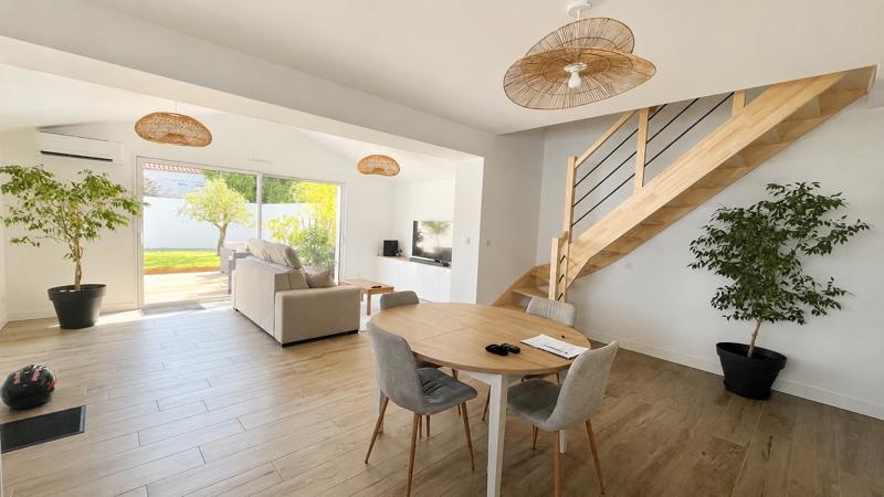 Vente Maison LA ROCHELLE - 5 pièces -127,2 m² - (17000)