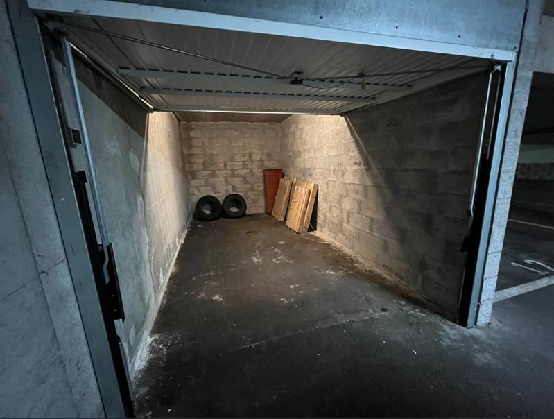 Vente Parking LA ROCHELLE - -  9 m² - (17000)