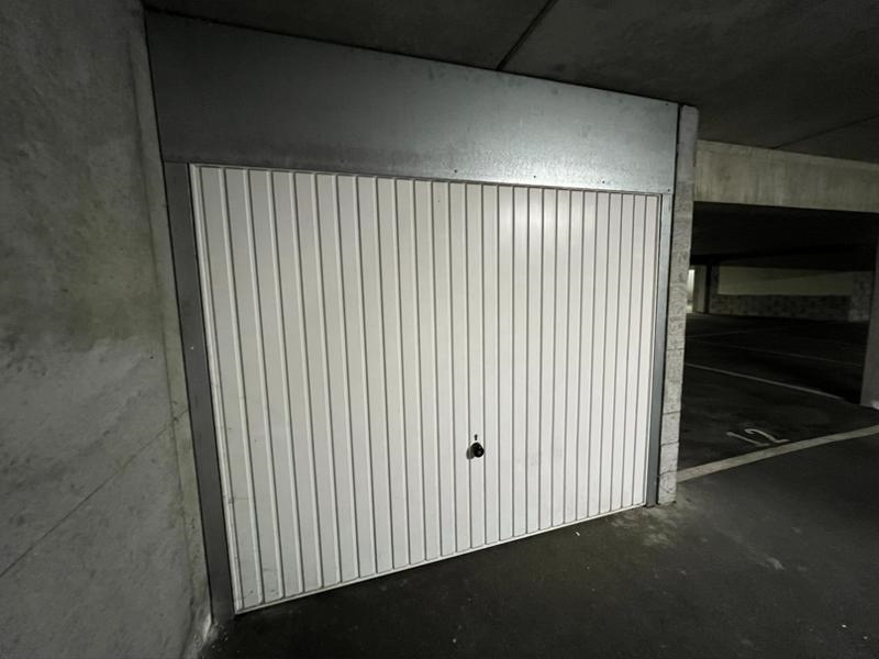 Vente Parking LA ROCHELLE - -  9 m² - (17000)