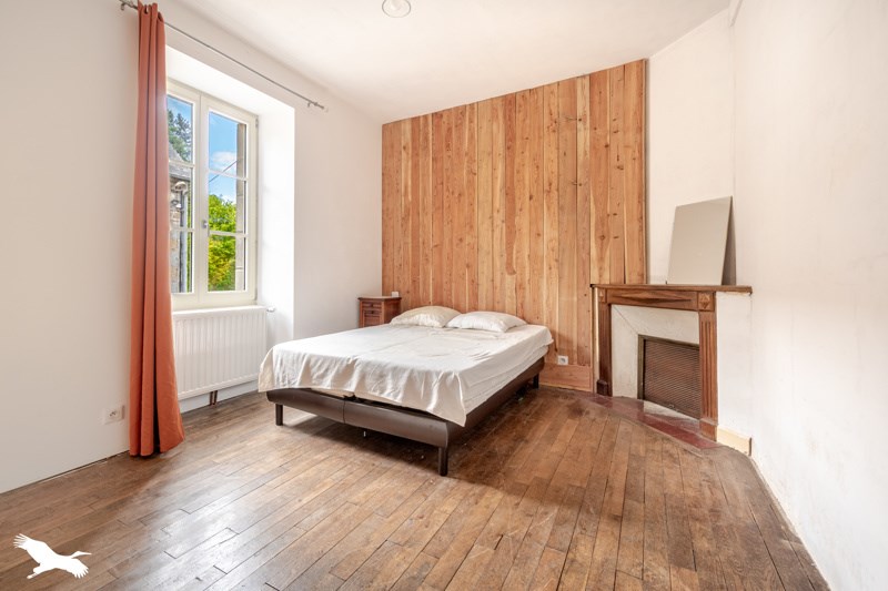 Vente Maison NEDDE - 7 pièces -189 m² - (87120)