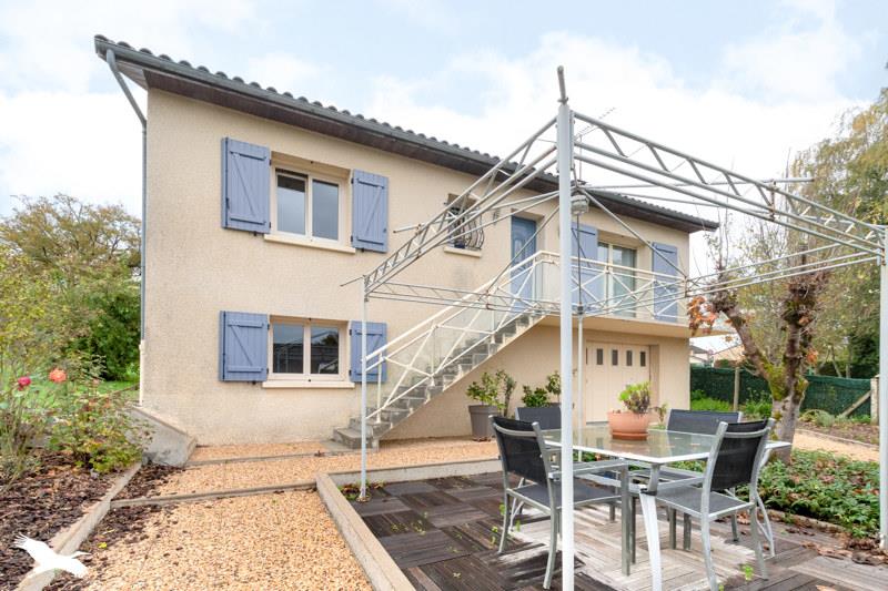 Vente Maison ST JUST LE MARTEL - 6 pièces -99,8 m² - (87590)