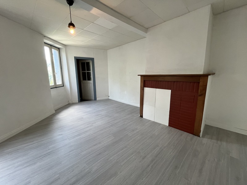 Vente Maison Saint-Girons - 8 pièces -202 m² - (09200)