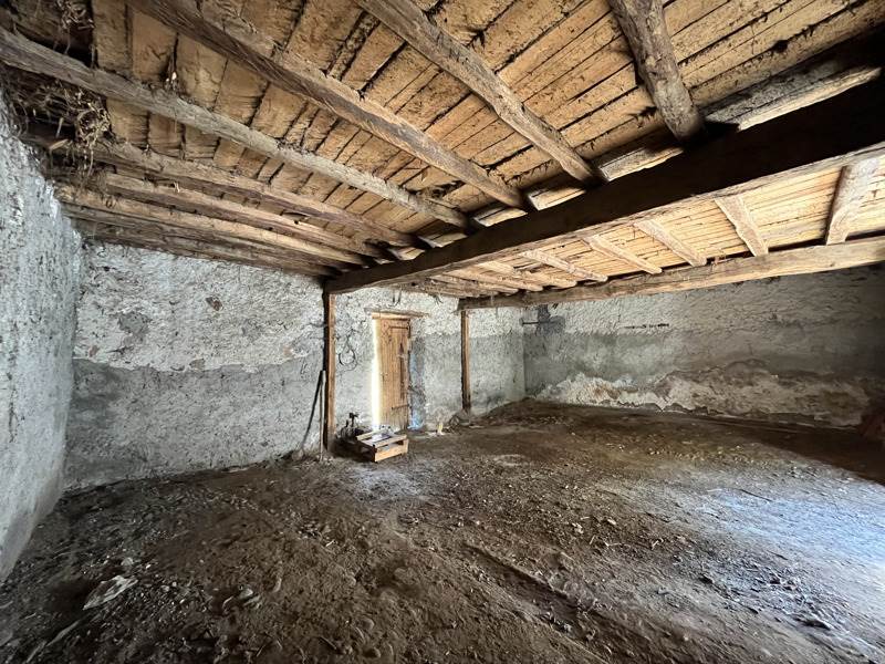 Vente Grange SEIX - 2 pièces -148 m² - (09140)