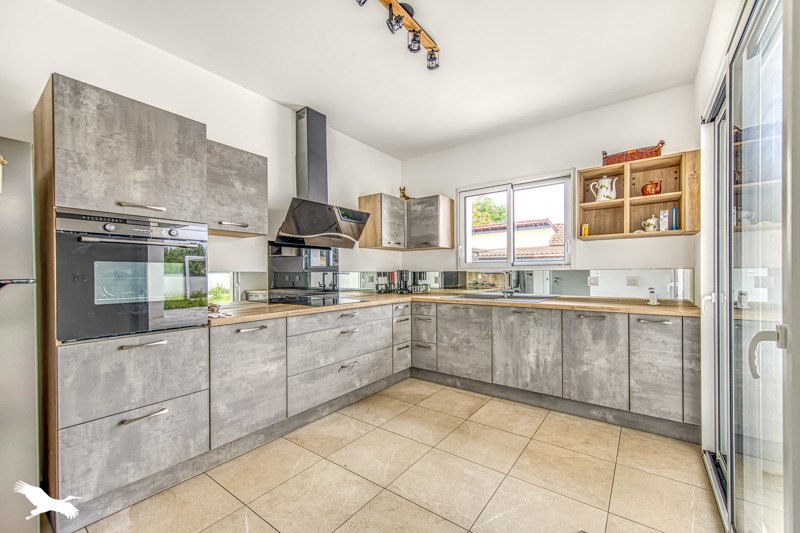 Vente Maison GUJAN MESTRAS - 5 pièces -120 m² - (33470)