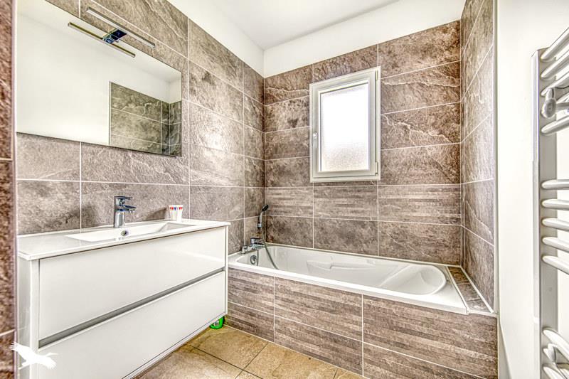 Vente Maison GUJAN MESTRAS - 5 pièces -120 m² - (33470)