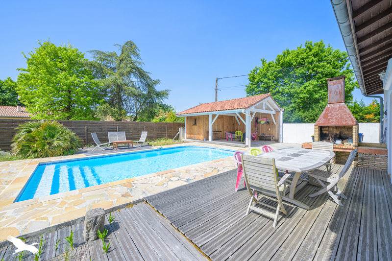 Vente Maison GUJAN MESTRAS - 5 pièces -127 m² - (33470)