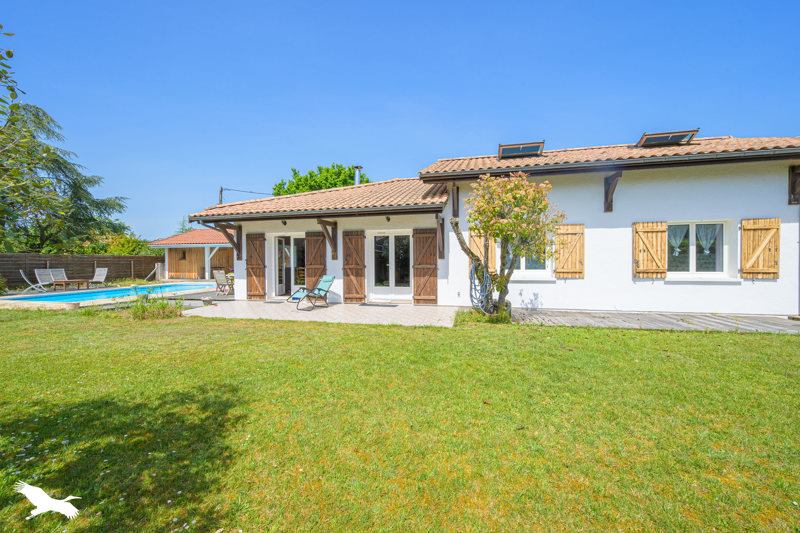Vente Maison GUJAN MESTRAS - 5 pièces -127 m² - (33470)