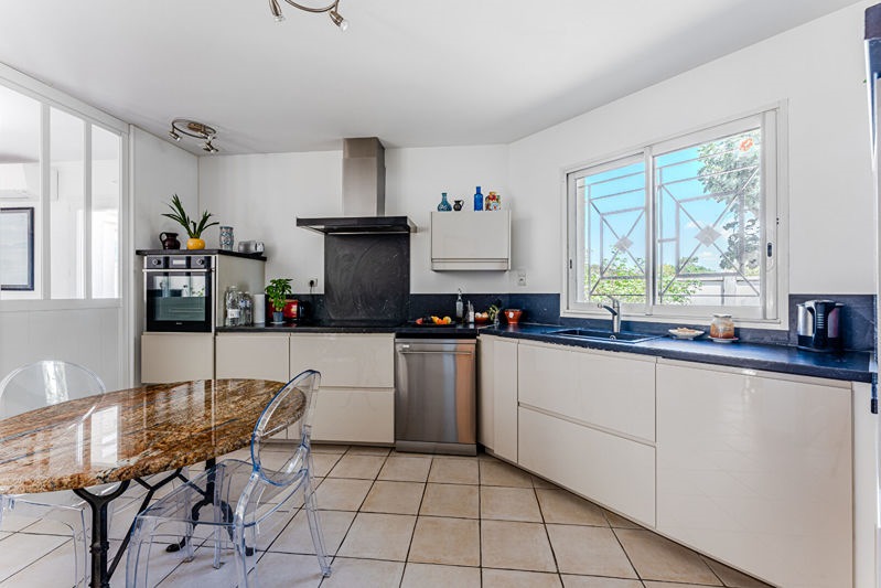 Vente Maison GUJAN MESTRAS - 7 pièces -157 m² - (33470)