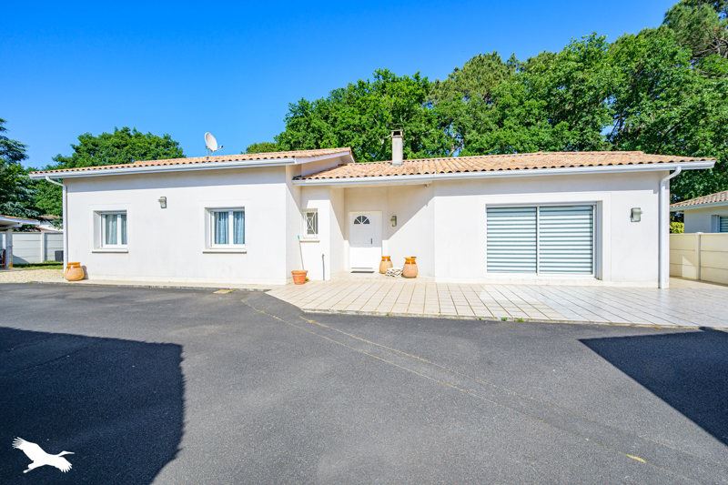 Vente Maison GUJAN MESTRAS - 7 pièces -157 m² - (33470)