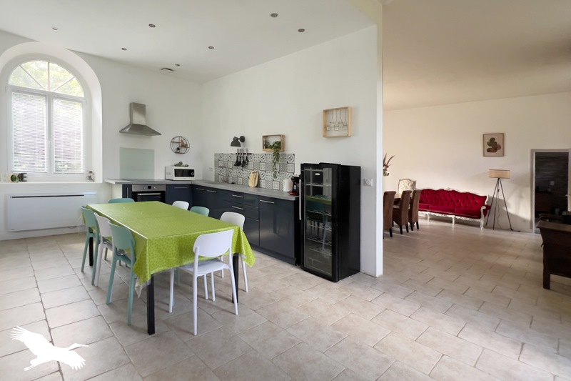 Vente Maison Condat-sur-Vienne - 8 pièces -237 m² - (87920)