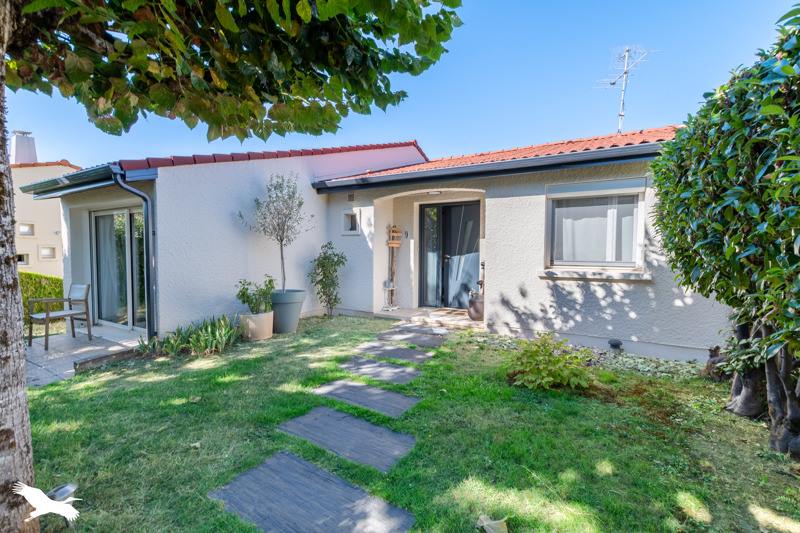 Vente Maison CONDAT SUR VIENNE 87920 7 pièces - 143 m²