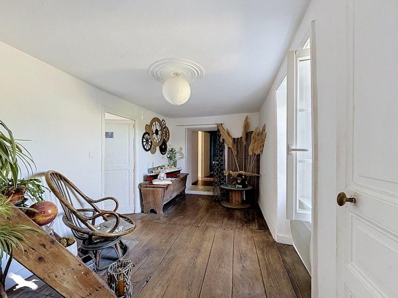 Vente Maison CHATEAUNEUF LA FORET - 5 pièces -143 m² - (87130)
