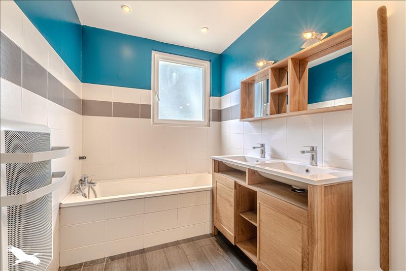 Vente Maison LIMOGES - 9 pièces -165 m² - (87100)