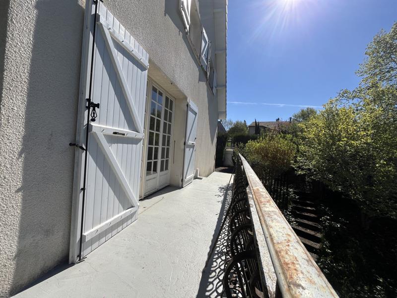 Vente Maison CONDAT SUR VIENNE - 9 pièces -217 m² - (87920)