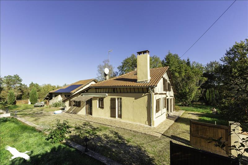 Vente Maison LAREE - 8 pièces -180 m² - (32150)