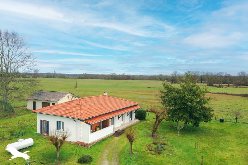 Vente Maison CASTELNAU D AUZAN LABARRERE - 4 pièces -102 m² - (32440)