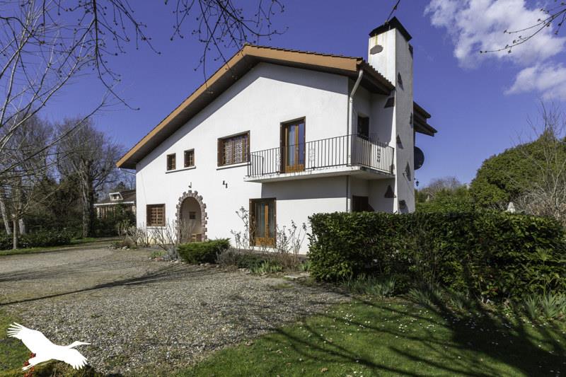 Vente Maison ESTANG - 6 pièces -200 m² - (32240)