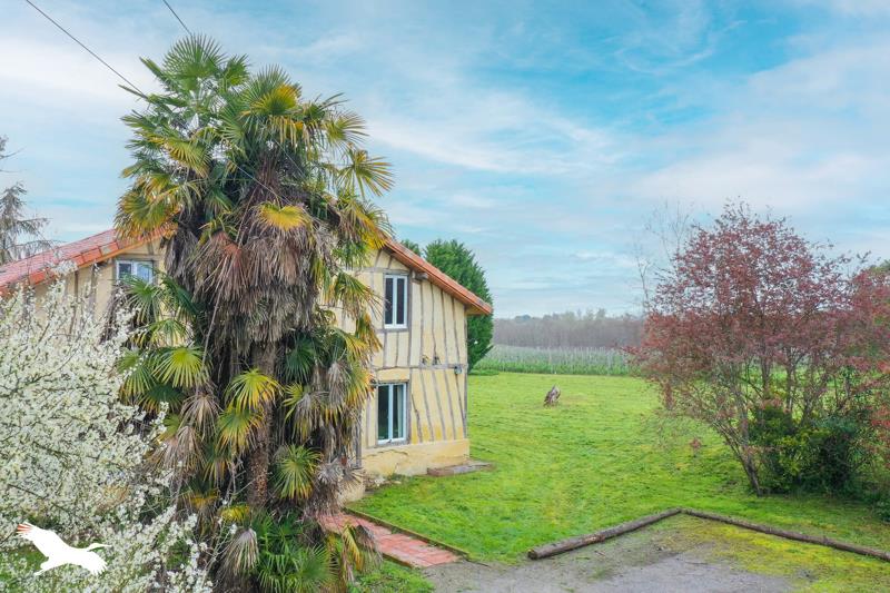 Vente Maison BRETAGNE D ARMAGNAC - 7 pièces -215 m² - (32800)