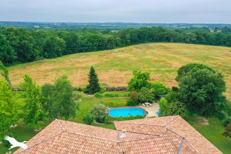 Vente Maison CAZAUBON - 5 pièces -141 m² - (32150)