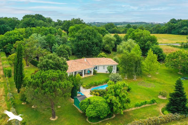 Vente Maison CAZAUBON - 5 pièces -141 m² - (32150)