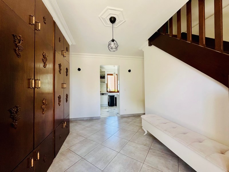Vente Maison L ISLE ADAM - 10 pièces -192 m² - (95290)