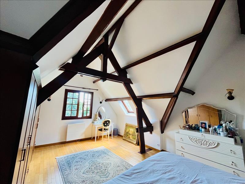Vente Maison L ISLE ADAM - 10 pièces -192 m² - (95290)