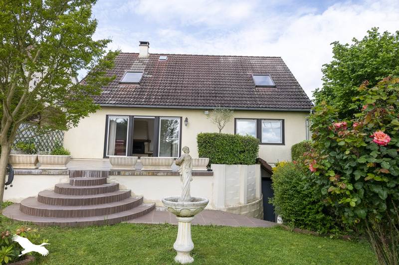 Vente Maison LASSY - 7 pièces -145 m² - (95270)