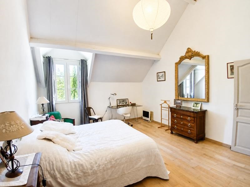 Vente Maison NESLES LA VALLEE - 8 pièces -240 m² - (95690)