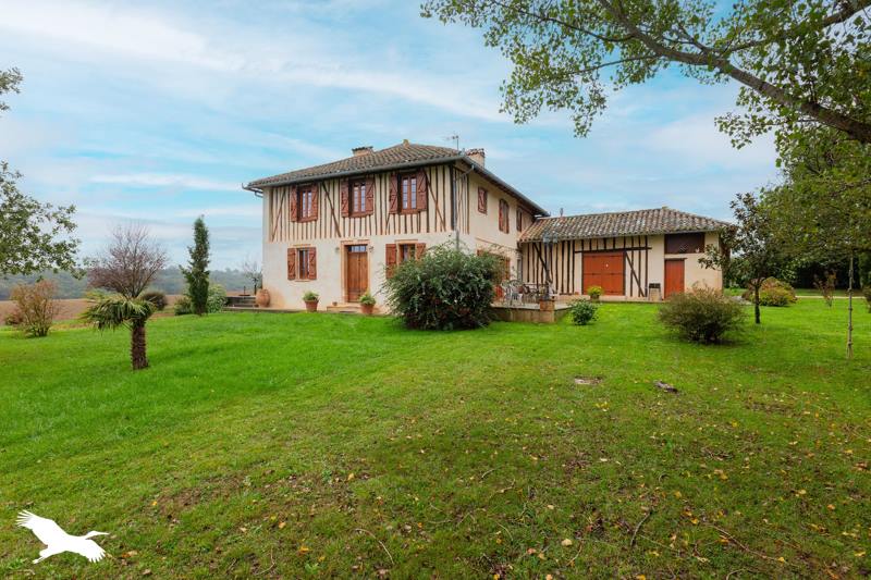 Vente Maison SABAILLAN - 7 pièces -204 m² - (32420)