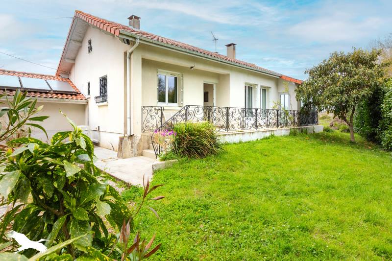 Vente Maison LOMBEZ - 4 pièces -82 m² - (32220)