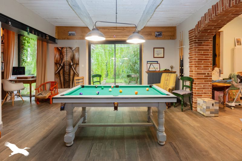 Vente Maison LOMBEZ - 7 pièces -280 m² - (32220)