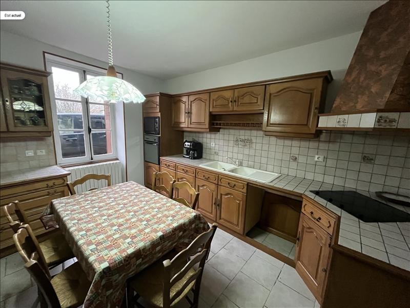 Vente Maison LIZANT - 10 pièces -199 m² - (86400)