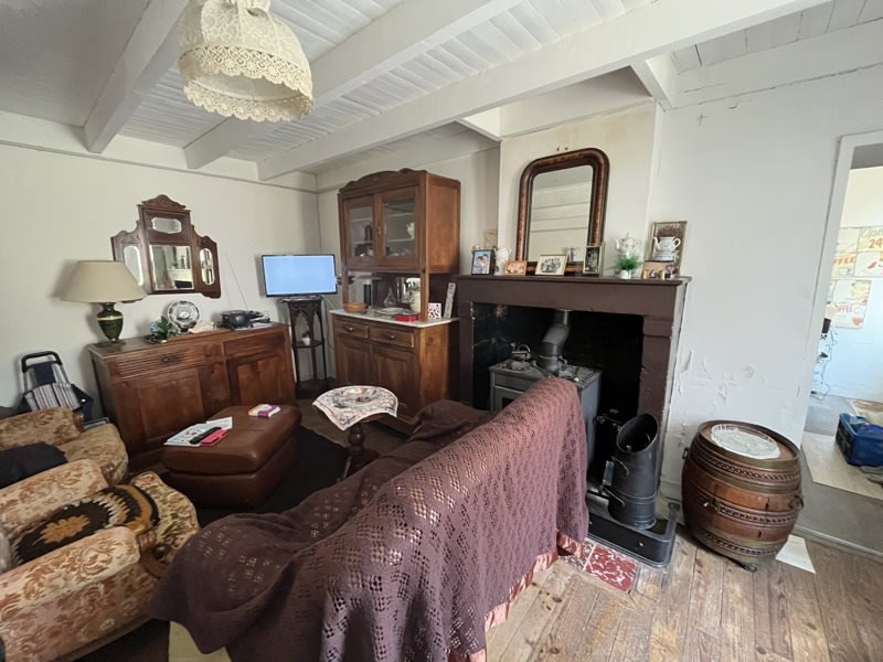 Vente Maison RUFFEC - 3 pièces -58 m² - (16700)