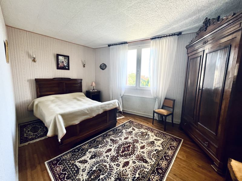 Vente Maison BEAULIEU SUR SONNETTE - 7 pièces -152 m² - (16450)