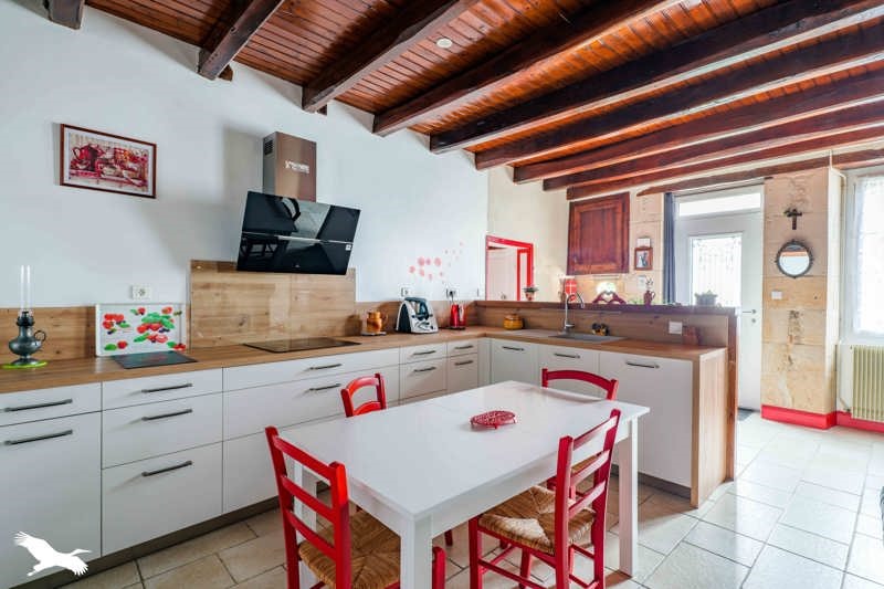 Vente Maison MONTJEAN - 6 pièces -179 m² - (16240)