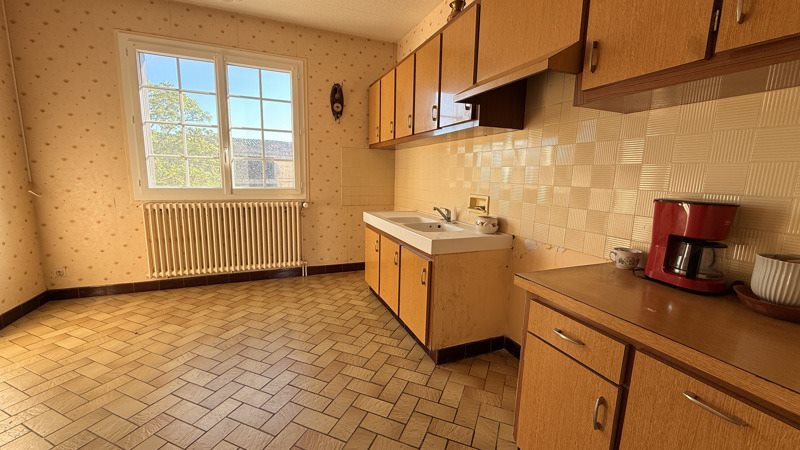 Vente Maison JUILLE - 8 pièces -115 m² - (16230)