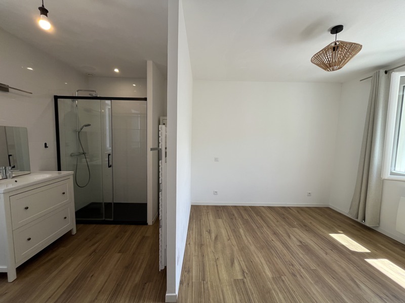 Vente Maison COULONGES - 2 pièces -53 m² - (16330)