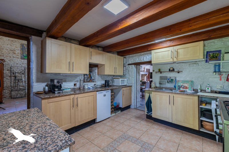 Vente Maison TAIZE AIZIE - 4 pièces -148 m² - (16700)