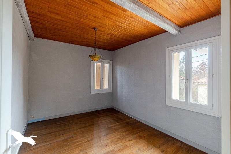 Vente Maison NANTEUIL EN VALLEE - 5 pièces -136 m² - (16700)