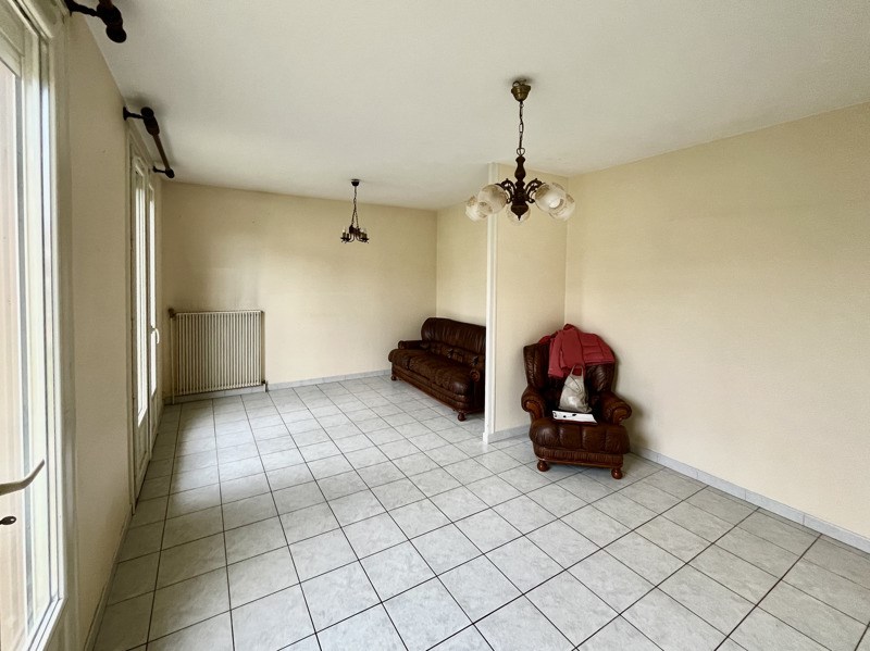 Vente Maison RUFFEC - 4 pièces -65 m² - (16700)