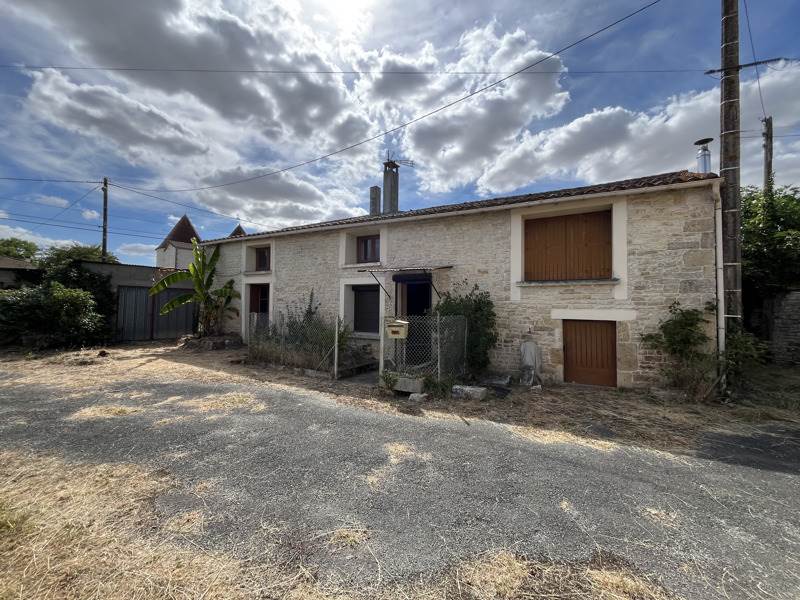 Vente Maison LUPSAULT - 3 pièces -88 m² - (16140)
