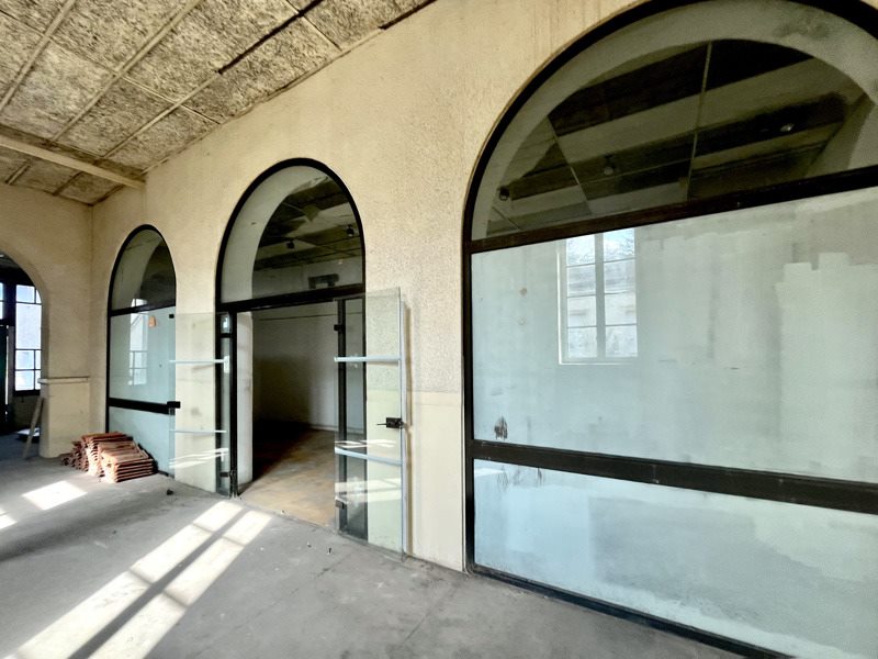 Vente Immeuble RUFFEC - -  600 m² - (16700)