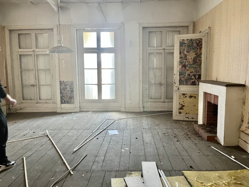 Vente Immeuble RUFFEC - -  600 m² - (16700)