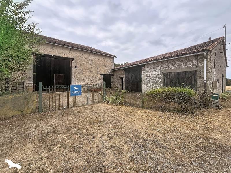 Vente Grange TAIZE AIZIE - 2 pièces -48 m² - (16700)