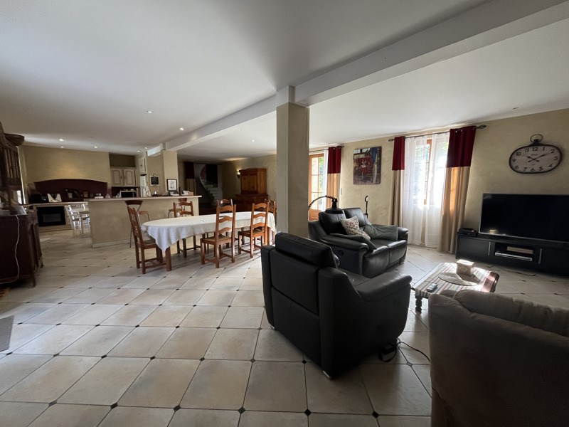 Vente Maison Luxé - 11 pièces -320 m² - (16230)
