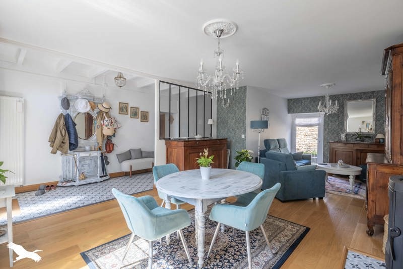 Vente Maison MANSLE LES FONTAINES - 9 pièces -205 m² - (16230)